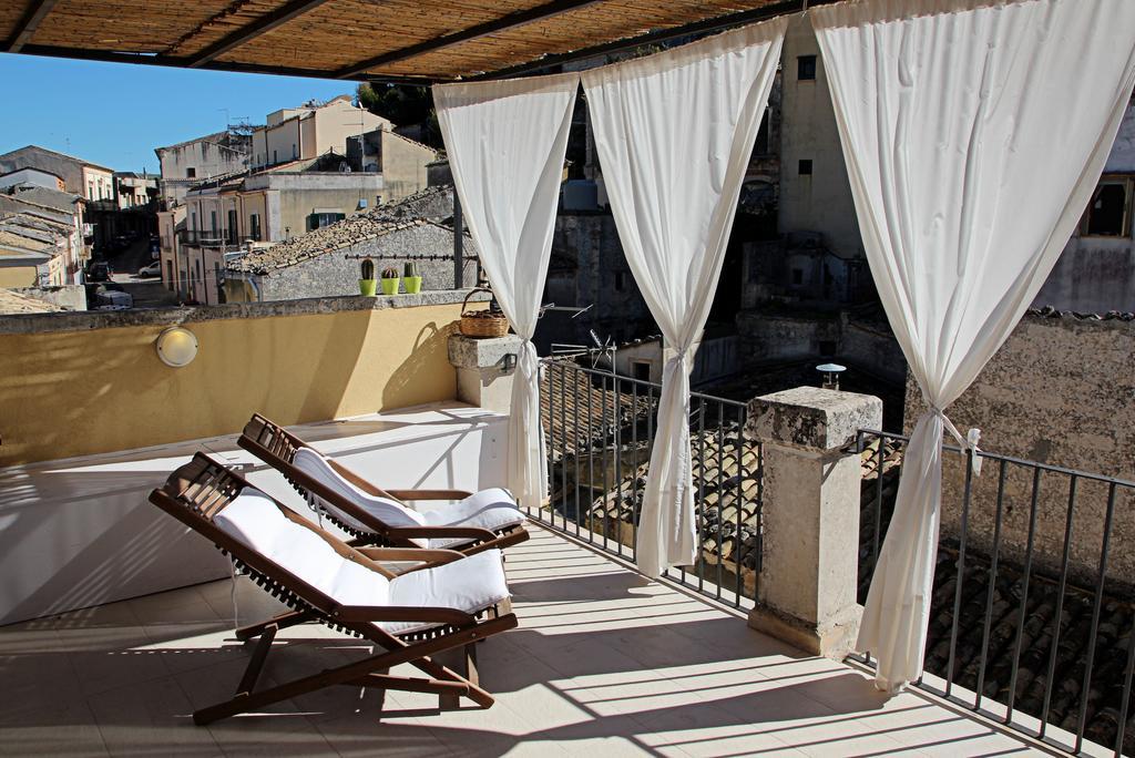Trinasicula Ragusa Ibla Habitación foto