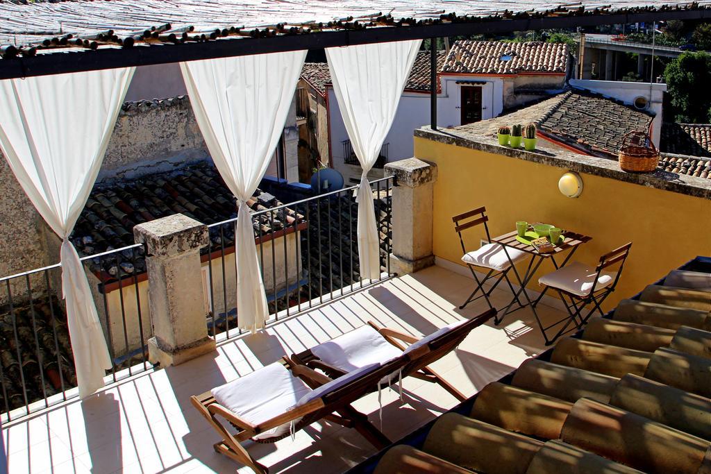 Trinasicula Ragusa Ibla Habitación foto