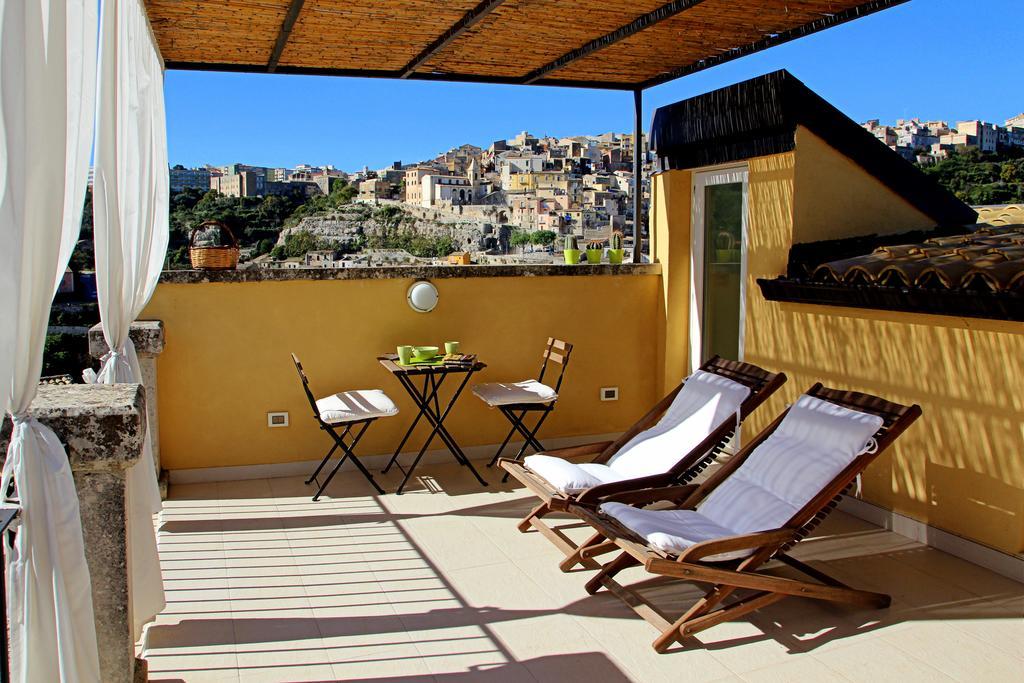 Trinasicula Ragusa Ibla Habitación foto